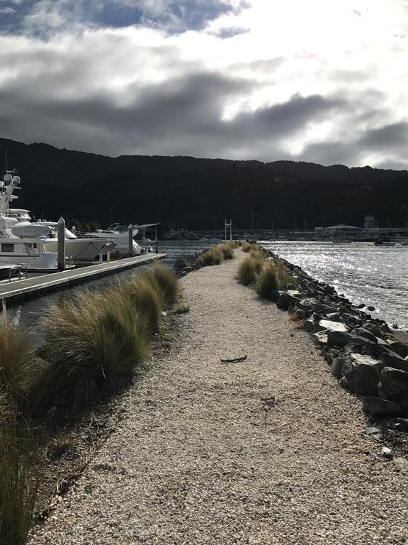 Picton Waterfront Oxley'S Luxury Apartment Экстерьер фото